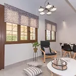 Valentine\'S Modern Apartment